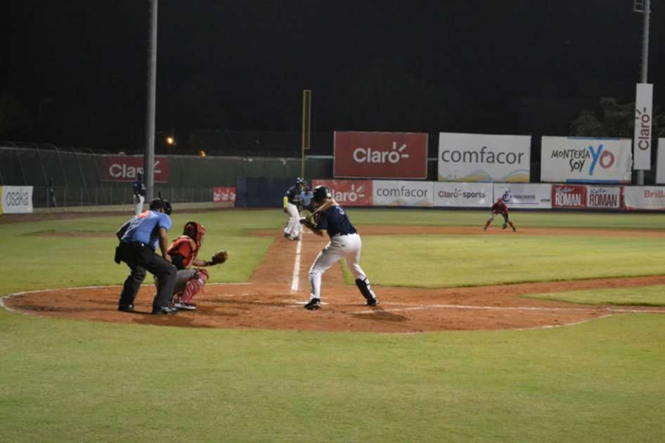 Leones venció a Tigres de Cartagena. Foto: Claro