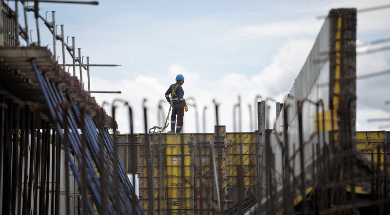 En la mira de la Contraloría General están actualmente los contratos de la gerencia de la planta ($37.799′066.360) y el relacionado con las obras de expansión de la PTAR ($1,3 billones de recursos de la nación.