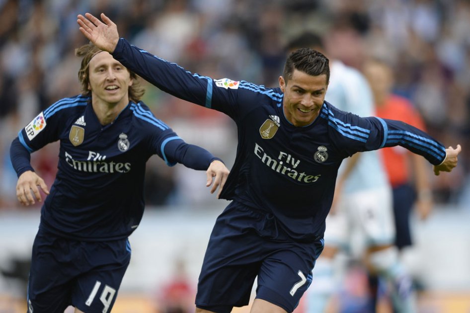 Cristiano Ronaldo celebra uno de los goles del Real Madrid contra el Celta. Foto: AFP