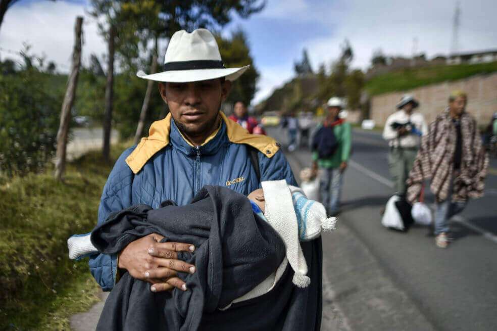 El gobierno espera que se vean beneficiados más de 24.000 niños. / AFP