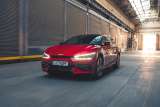 El carro europeo del año 2022 es eléctrico y ya se prueba en Colombia