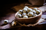 ¿Cómo cocinar huevos de codorniz? Esta fácil receta te encantará