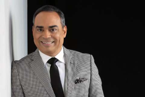 Gilberto Santa Rosa anuncia su nuevo trabajo discográfico “Debut y segunda tanda”