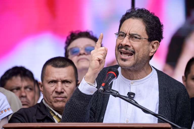 Iván Cepeda dio su último discurso en Bogotá previo a su cierre de campaña. El candidato estuvo acompañado por figuras del Pacto Histórico y de la Alianza por la Vida.