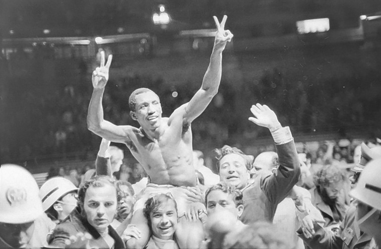 Antonio Cervantes “Kid Pambelé” cumple 80 años: la historia de nuestro primer gran rey