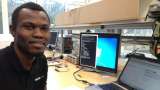 Dinamarca expulsa a estudiante brillante por trabajar más horas de las permitidas