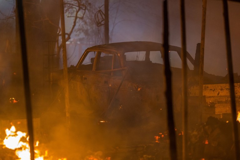 Incendios en California dejan 35 muertos y 100.000 evacuados