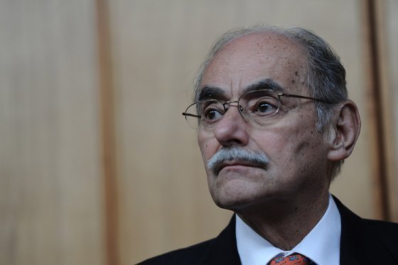 “El que se va por firmas, no es liberal”: Horacio Serpa