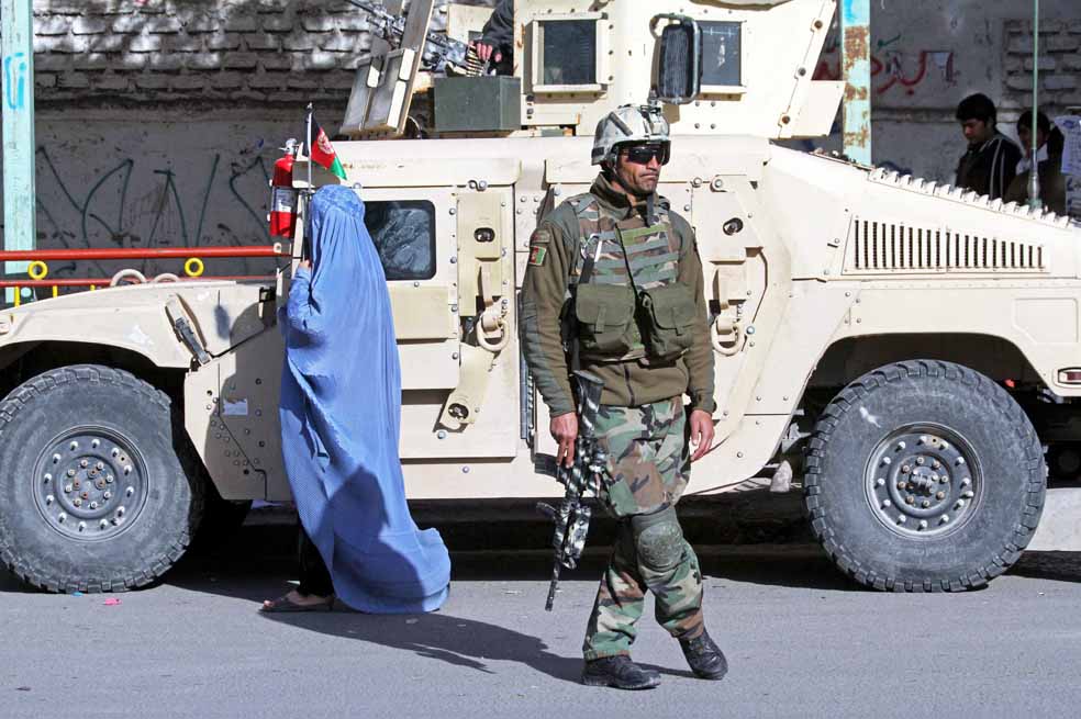 Ahora, las fuerzas afganas estarán encargadas de la seguridad del país. / AFP