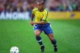 Soy el único que le pega al balón más fuerte que CR7: Roberto Carlos
