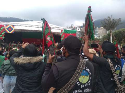 Enfrentamiento entre Ejército y disidencia de las Farc dejó a siete indígenas heridos en Cauca