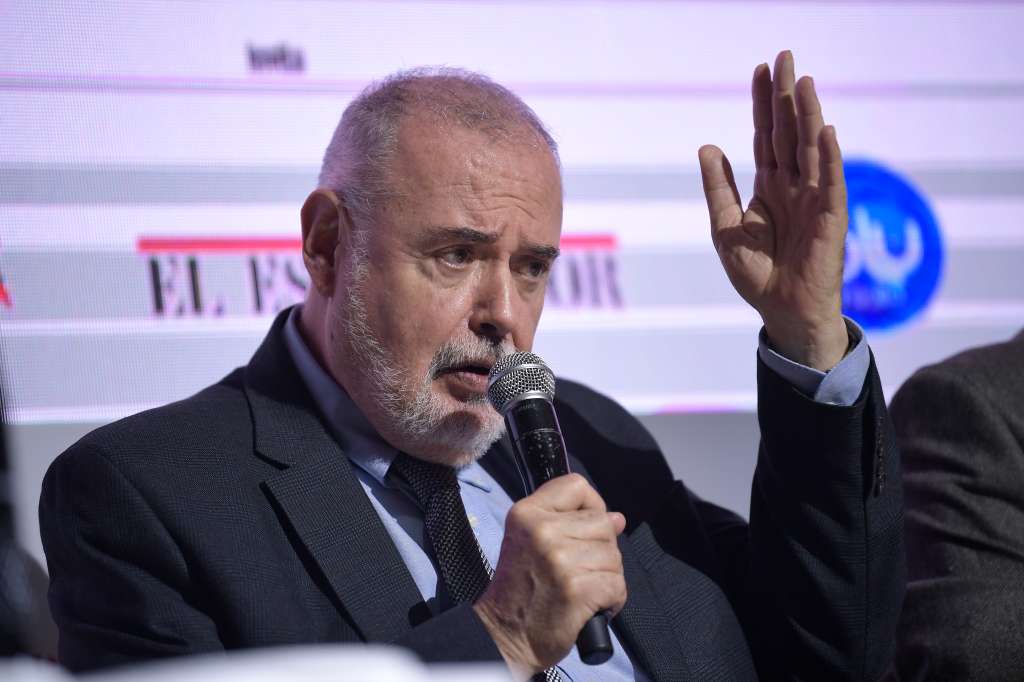 Candidato al Senado 2022 por Fuerza Ciudadana, en el debate "La agenda de los jóvenes para los candidatos al Congreso", en el que se trataron temas de educación, salud, empleo y paz para las zonas rurales del país.