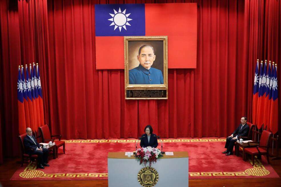 La presidenta de Taiwán, Tsai Ing-wen, durante discurso en Taipei. / EFE
