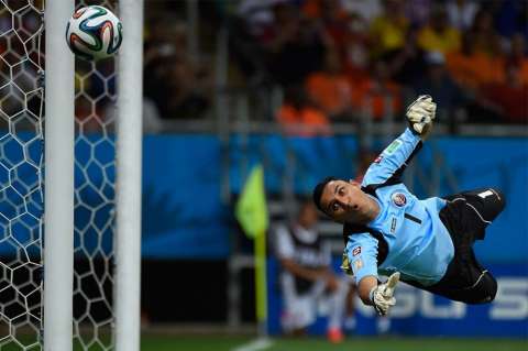 Costa Rica celebra el histórico fichaje de Keylor Navas por el Real Madrid