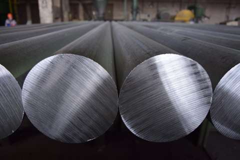 Sube el precio del aluminio por escasez en su suministro