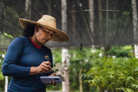 Mujer es biodiversidad