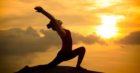 ¿Cuáles son los beneficios de comenzar a practicar yoga?