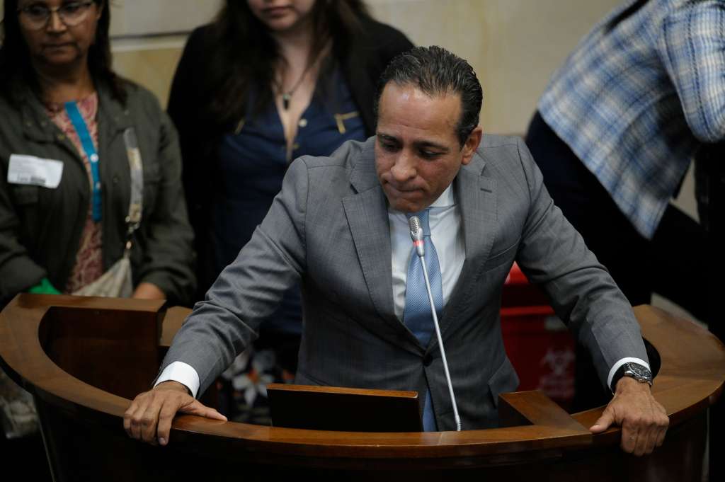Durante la plenaria en el Senado de la República para debatir el proyecto de ley de cannabis de uso adulto en Colombia