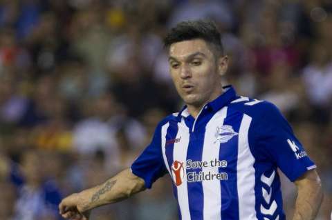 "Estoy contento por el Alavés, aunque mi situación no es la mejor": Daniel Torres