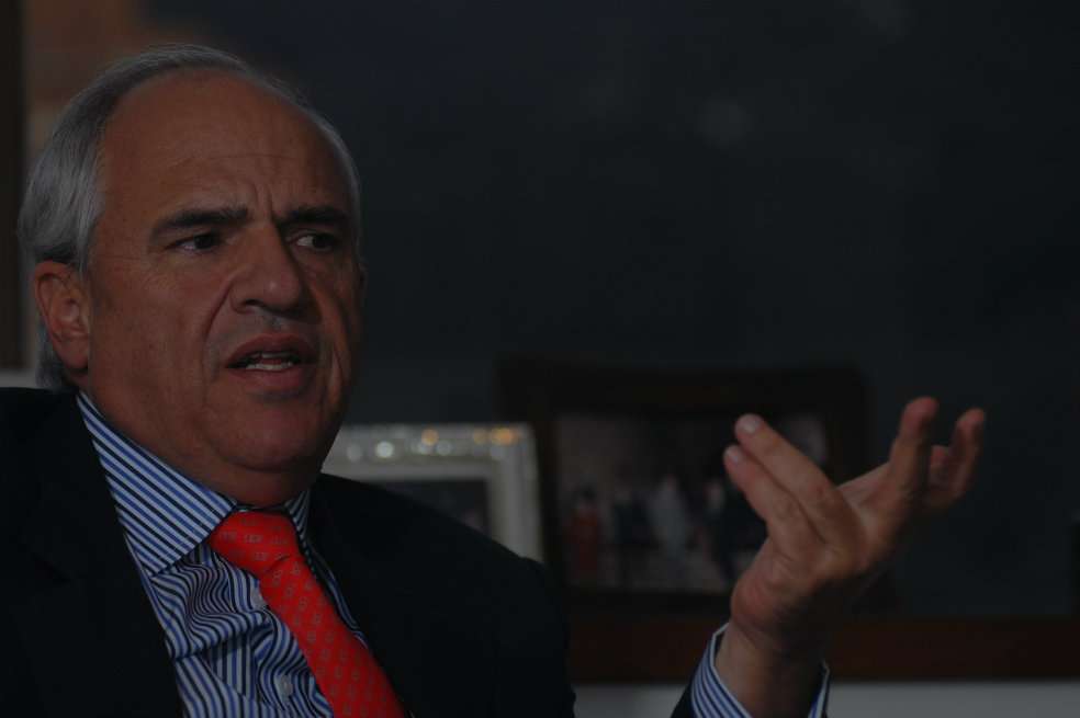El expresidente Ernesto Samper culpó al expresidente César Gaviria de impedir una alianza de centro. / Archivo