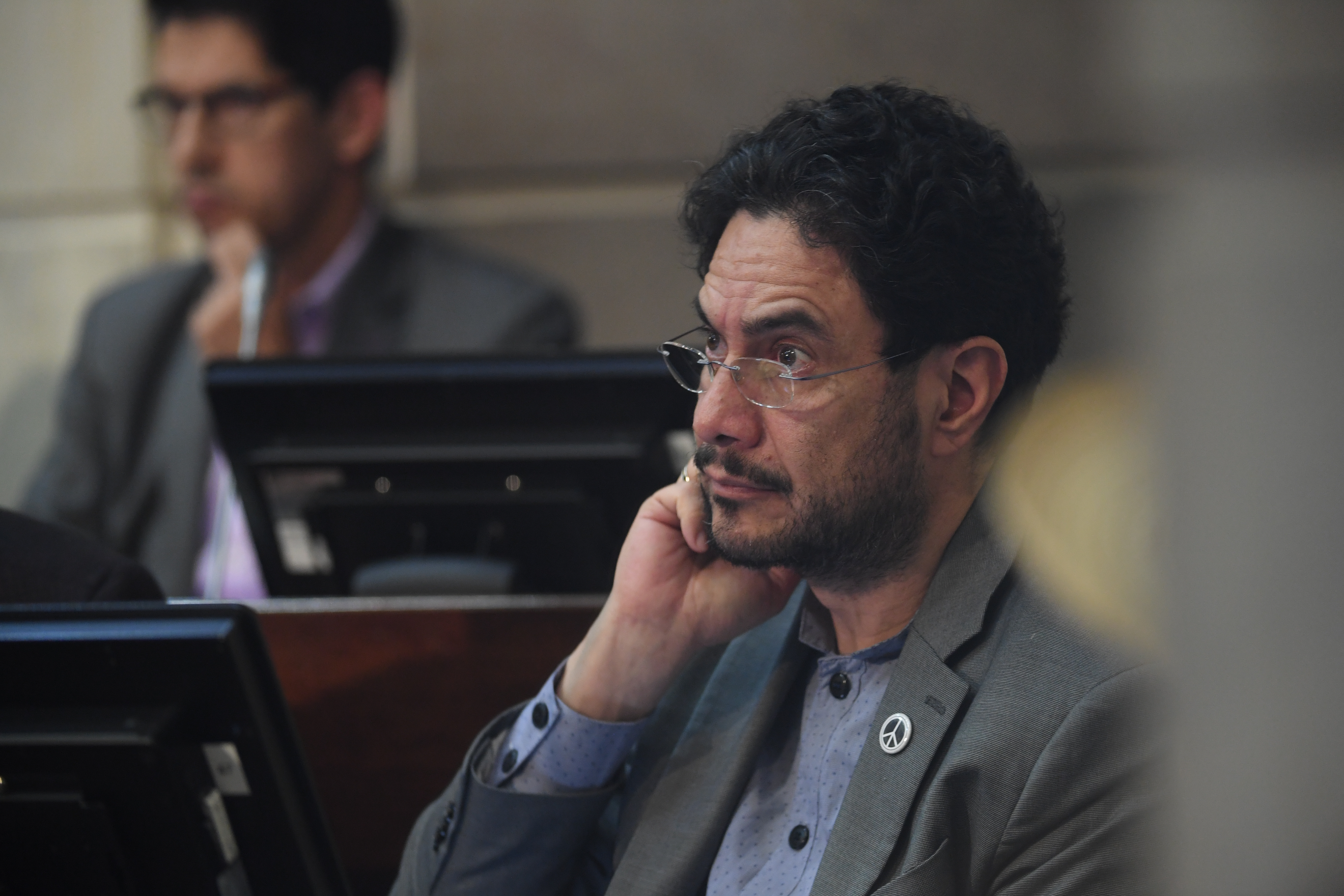 Senador por el partido Polo Democrático, durante el debate sobre las objeciones a la ley estatutaria de la Jurisdicción Especial de Paz (JEP).
