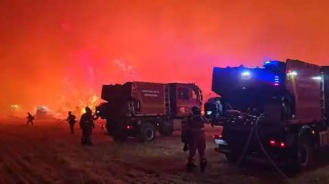 Incendio forestal en España arrasa más de 12.000 hectáreas