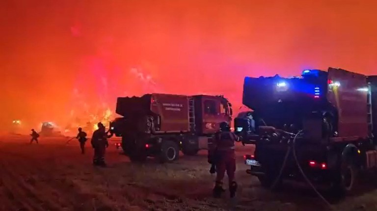 Incendio forestal en España arrasa más de 12.000 hectáreas