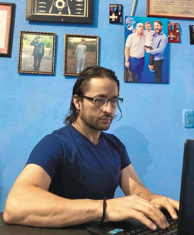 El exmilitar es electrónico en comunicaciones y aparatos de navegación y tiene entrenamiento en análisis de inteligencia./ Cortesía