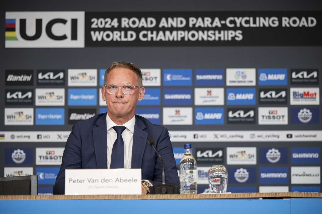 Zürich (Switzerland Schweiz Suisse), 27/09/2024.- Peter Van den Abeele, UCI Sports Director attends a media conference regarding the death of young Swiss cyclist Muriel Furrer at the 2024 UCI Road and Para-cycling Road World Championships in Zurich, Switzerland, 27 September 2024. 18-year-old Swiss cyclist Muriel Furrer died from her injuries on 27 September 2024 after she crashed the previous day in the UCI Road and Para-cycling Road World Championships 2024 junior women's race. (Ciclismo, Suiza) EFE/EPA/ENNIO LEANZA