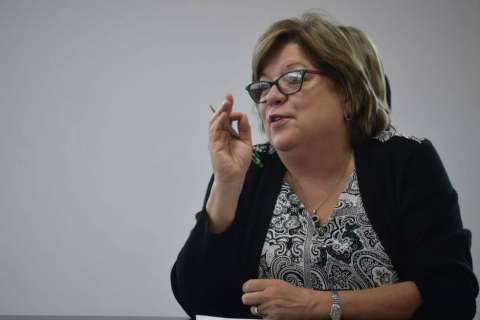 No creo que se necesite una constituyente para reformar a la justicia: exministra Borrero