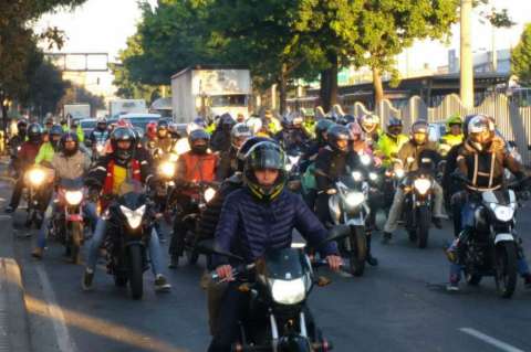 216 comparendos, 94 motos inmovilizadas y enfrentamientos deja ‘plan tortuga’ en Bogotá