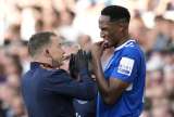 Lampard, optimista sobre la lesión de Mina: “Esperamos que solo sea un calambre”