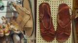 Willy Chavarría reconoce apropiación en sandalias que diseñó junto a Adidas