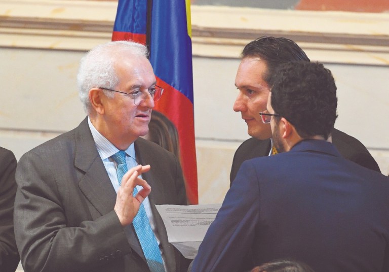 “No generen pánico”: ministro de Hacienda, José Antonio Ocampo