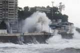 Impactantes imágenes de temporal en Valparaíso que provocó gigantes olas