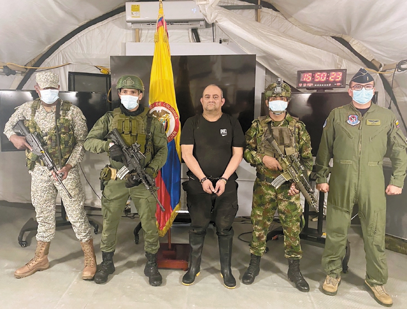 AP PROVIDES ACCESS TO THIS PUBLICLY DISTRIBUTED HANDOUT PHOTO PROVIDED BY COLOMBIAN PRESIDENTIAL PRESS OFFICE; MANDATORY CREDIT.