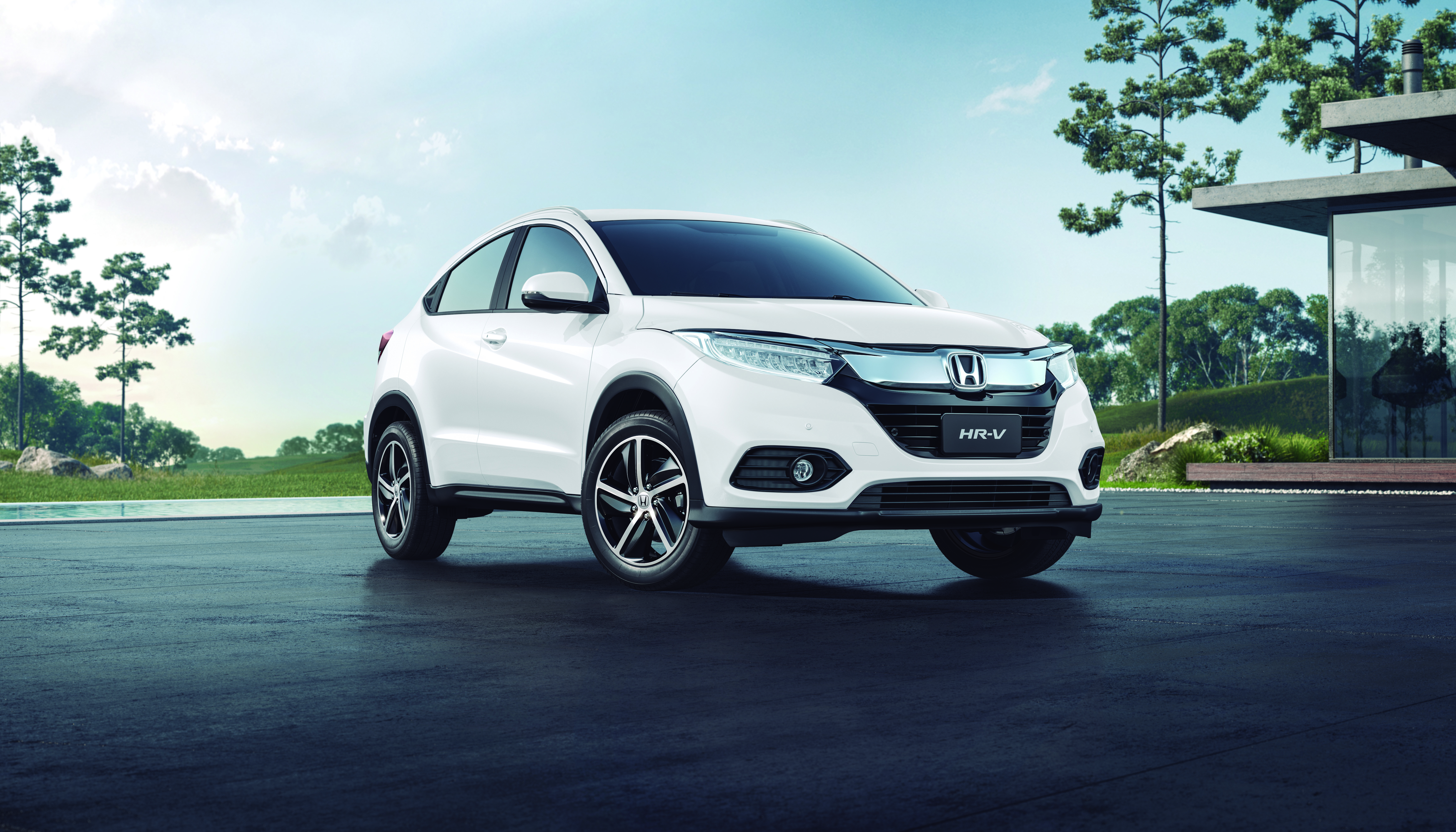 Disponible en cuatro versiones (HR-V LX, HR-V X-TYLE, HR-V EX y HR-V EXL PRESTIGE)