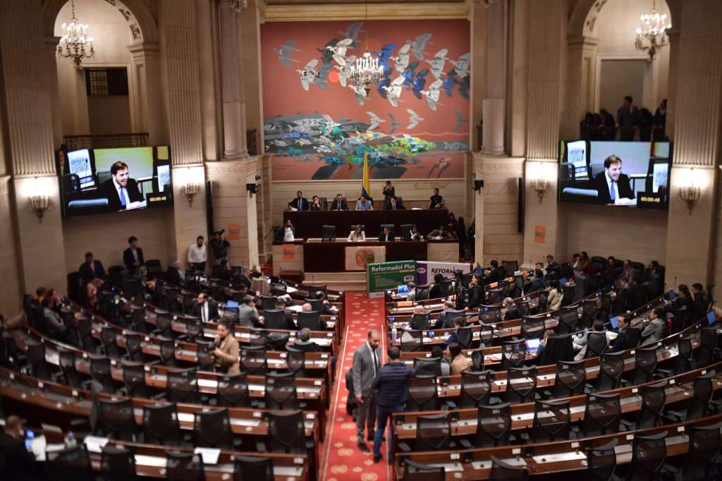 Debate de la reforma a la salud en el Salón Elíptico, el 25 de abril de 2023.