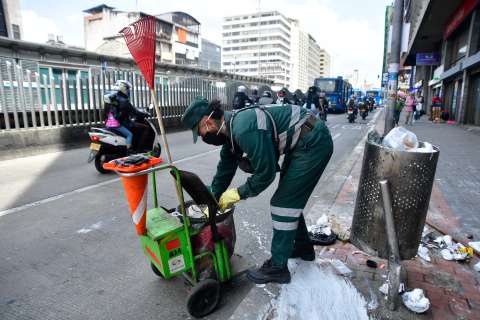 Entes de control ponen la lupa por prestación de aseo en Bogotá