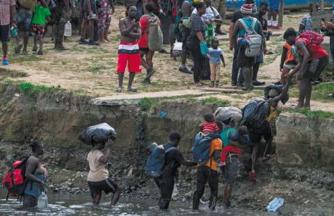 ONU pide controlar rutas en la selva del Darién para migrantes de Colombia a Panamá