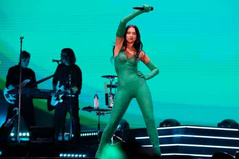 Descontento por logística y sonido en concierto de Dua Lipa se toma las redes