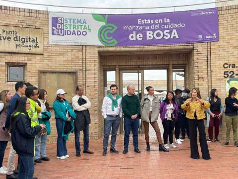 Bogotá ganó premio de innovación urbana en China por Manzanas del Cuidado