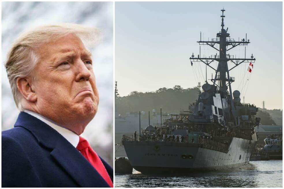 Donald Trump, presidente de Estados Unidos, y el buque USS McCain, bautizado en nombre del exlegislador republicano. / AFP