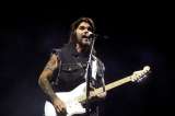 Juanes exhibe su estado más puro cantando en su paraíso: Medellín