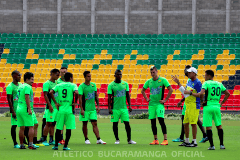 Bucaramanga tiene nuevo entrenador: Flavio Robatto