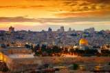Navidad y COVID-19: Santa Claus recorre las calles de Jerusalén y Belén