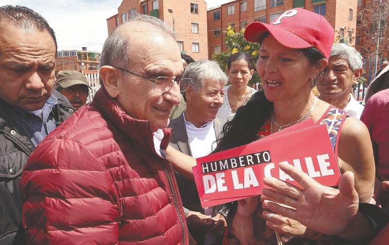 Humberto de la Calle ha pedido una coalición con todos los sectores que defienden los acuerdos de paz. / EFE