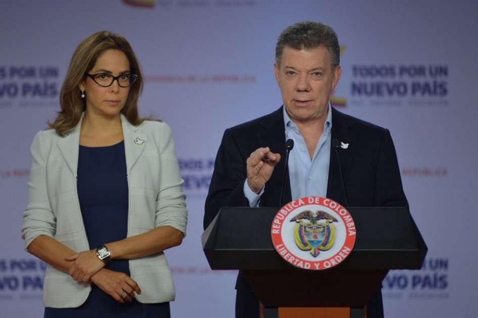 Presidente Juan Manuel Santos junto a la ministra de Educación, Gina Parody / Presidencia