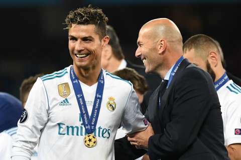 Zinedine Zidane: "Cristiano se tiene que quedar sí o sí"