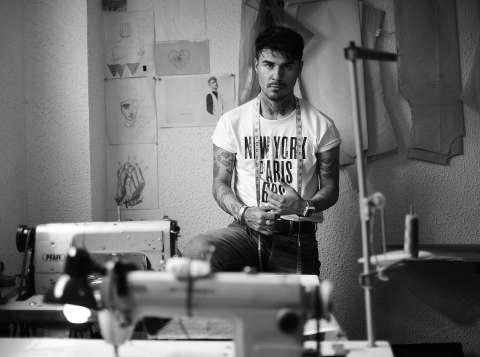 Christian Colorado vuelve a sus inicios y lanza su colección de aniversario por Instagram